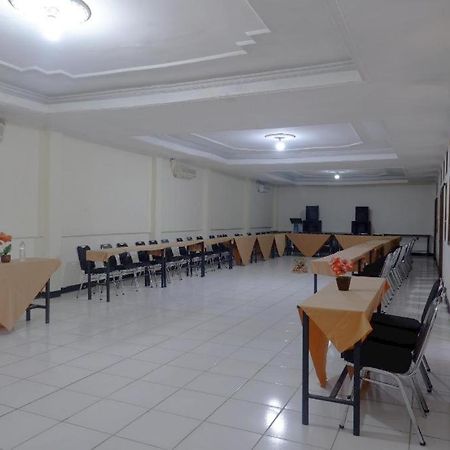 Hotel Tiara Гарут Екстериор снимка