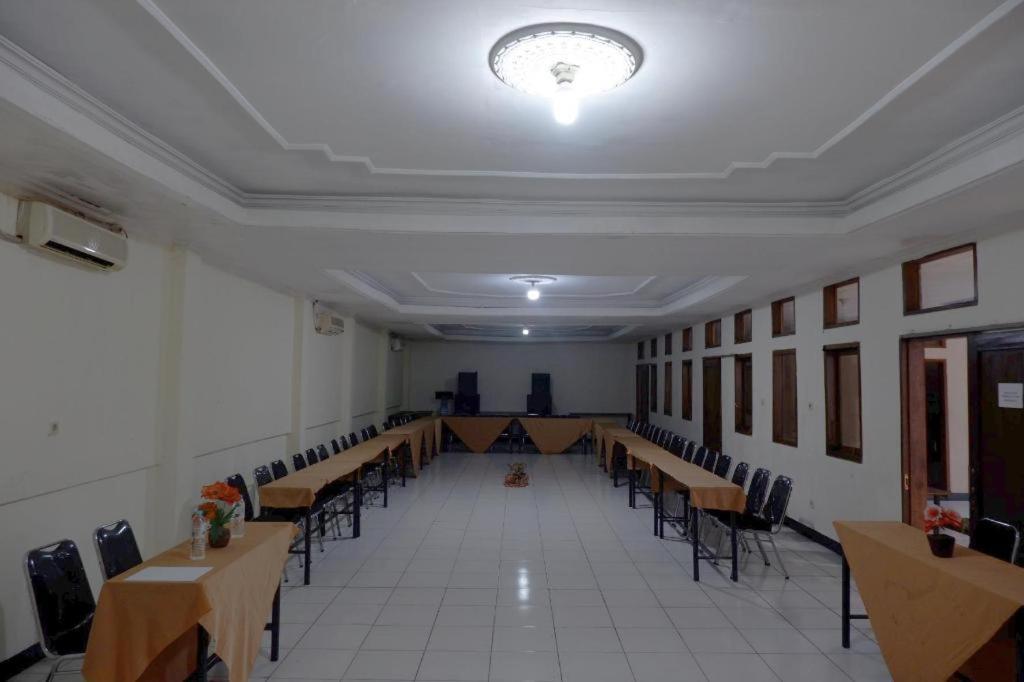 Hotel Tiara Гарут Екстериор снимка